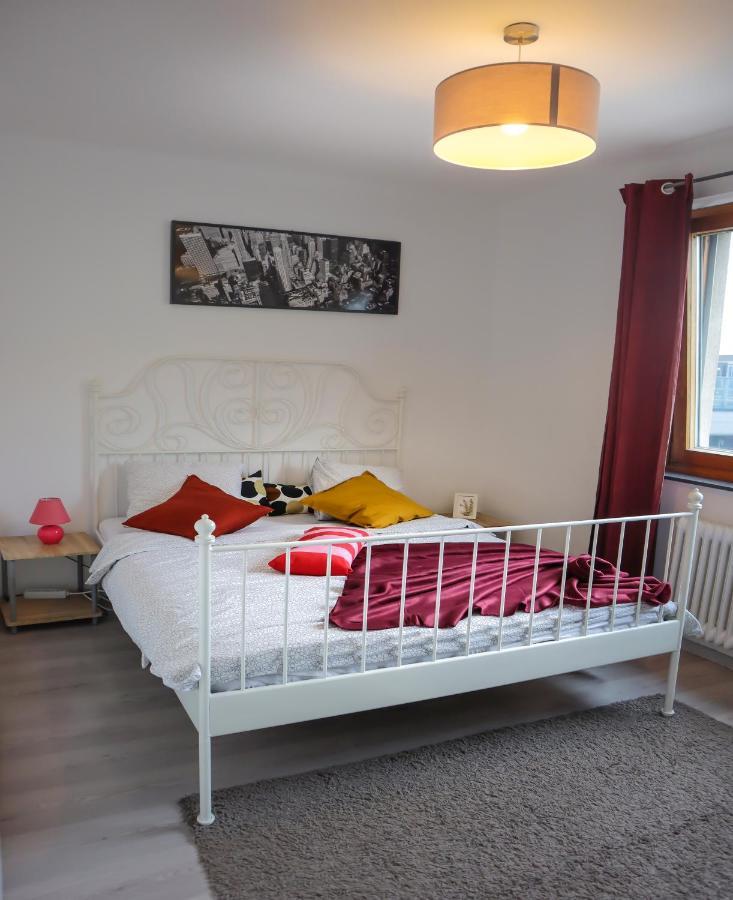 Nr 1 Apartment With 2 Balconies 3 Bedrooms Near Main Train Station Wien Exteriör bild